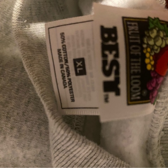 Fruit of the loom Dad’s sweatshirt - Picture 5 of 5